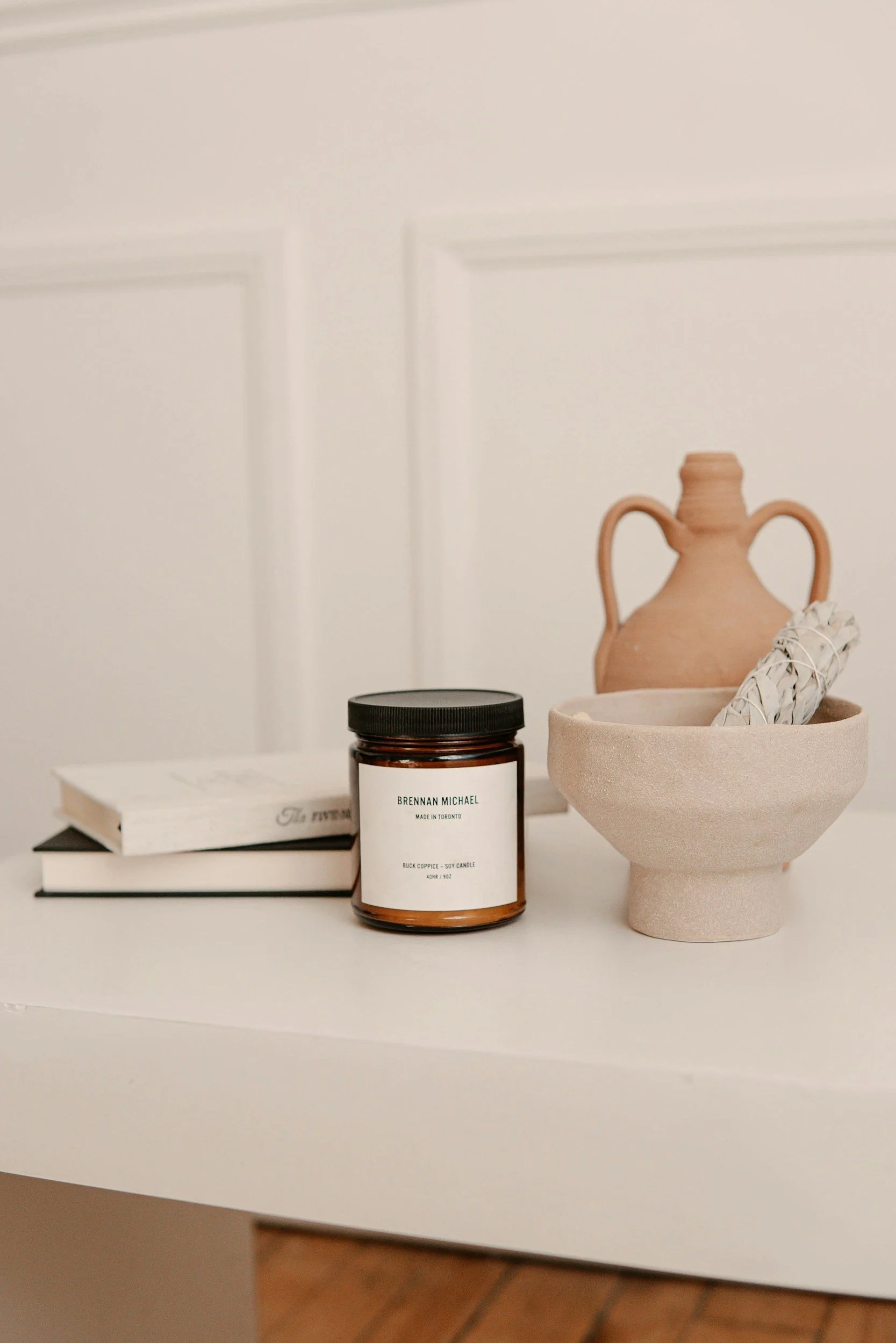 Grounding details in a calm therapy environment